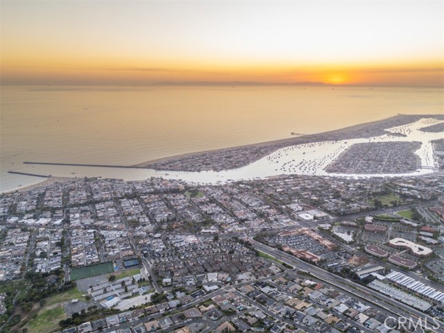 Detail Gallery Image 45 of 45 For 707 Begonia Ave, Corona Del Mar,  CA 92625 - 5 Beds | 5/1 Baths