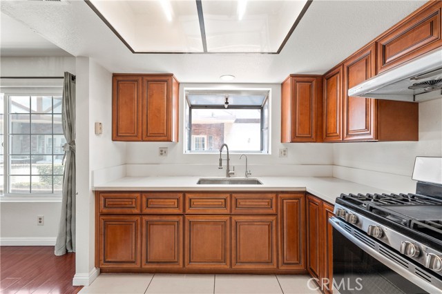 119 N Alhambra Avenue, Monterey Park CA: https://media.crmls.org/medias/548ce404-aae8-4f96-8af3-f8118a315d11.jpg
