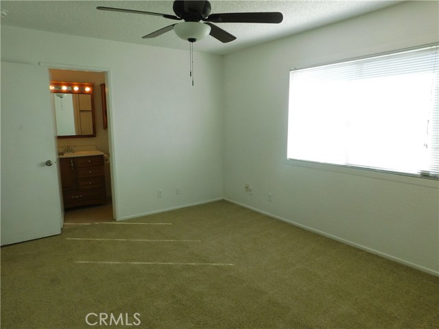 Detail Gallery Image 12 of 17 For 9236 Bay, California City,  CA 93505 - 3 Beds | 2 Baths