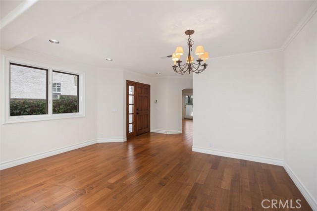 Detail Gallery Image 13 of 52 For 318 Jasmine Ave #B,  Corona Del Mar,  CA 92625 - 3 Beds | 3/1 Baths