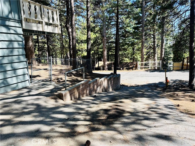 31506 Circle View Drive, Running Springs CA: https://media.crmls.org/medias/548e019c-db0a-4a34-95a0-b58b462b27b2.jpg