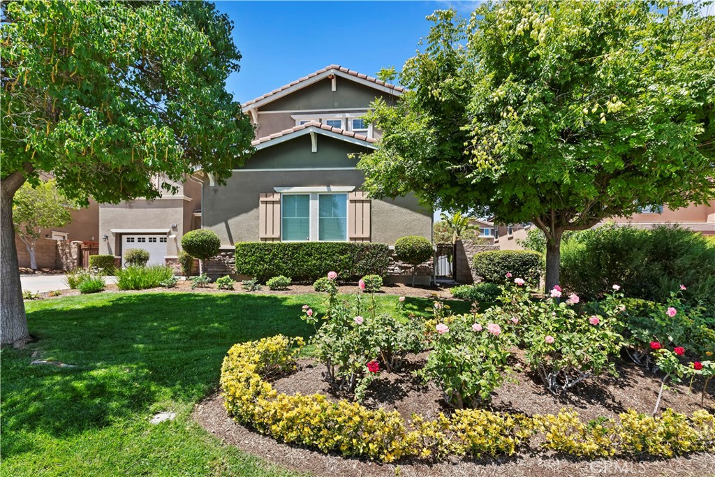 MLS #OC25133999 img 3