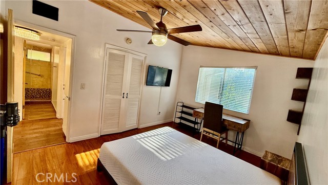 7950 Capistrano Avenue, West Hills CA: https://media.crmls.org/medias/548f179b-2f01-4332-8294-e609f96dc5d5.jpg