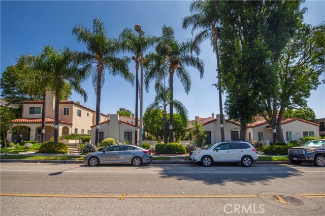 Detail Gallery Image 28 of 28 For 372 S Marengo Ave #108,  Pasadena,  CA 91101 - 3 Beds | 3 Baths