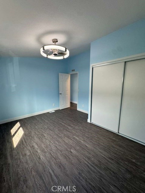 Detail Gallery Image 11 of 14 For 215 S Sullivan Ln #109,  Santa Ana,  CA 92704 - 3 Beds | 2 Baths