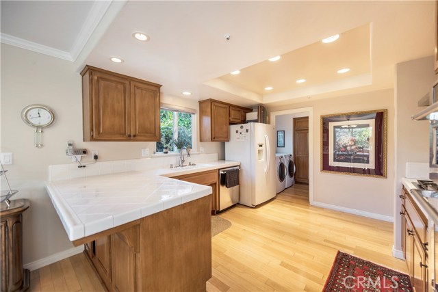 2008 Curtis Avenue, Redondo Beach, California 90278, 4 Bedrooms Bedrooms, ,2 BathroomsBathrooms,Residential,Sold,Curtis,SB17042400