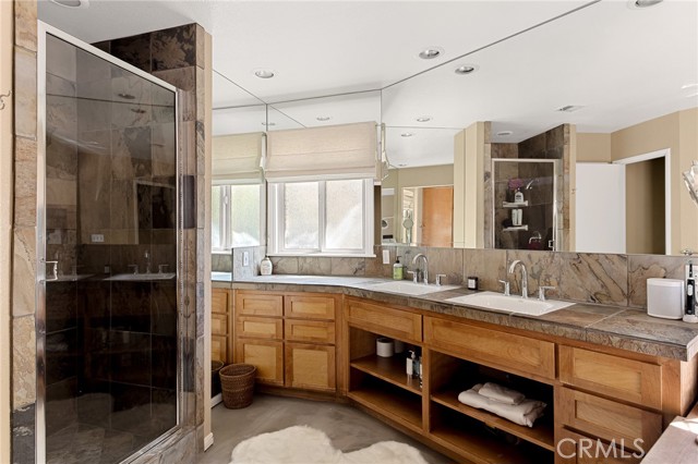 Detail Gallery Image 47 of 66 For 951 Osprey Ln, Lake Arrowhead,  CA 92352 - 4 Beds | 4 Baths