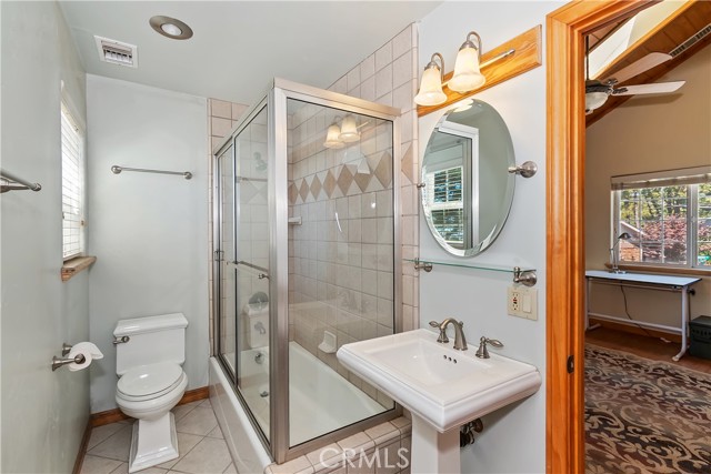 Detail Gallery Image 31 of 44 For 22665 Valley View Dr, Crestline,  CA 92325 - 4 Beds | 3 Baths