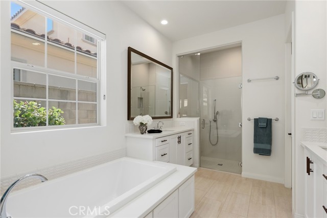 Detail Gallery Image 18 of 59 For 172 Palencia, Irvine,  CA 92618 - 2 Beds | 2/1 Baths