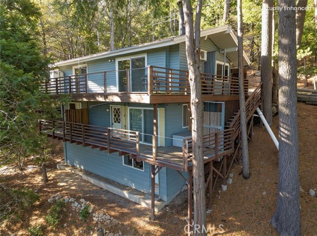 Detail Gallery Image 3 of 46 For 999 Mercury Way, Crestline,  CA 92325 - 4 Beds | 3/1 Baths