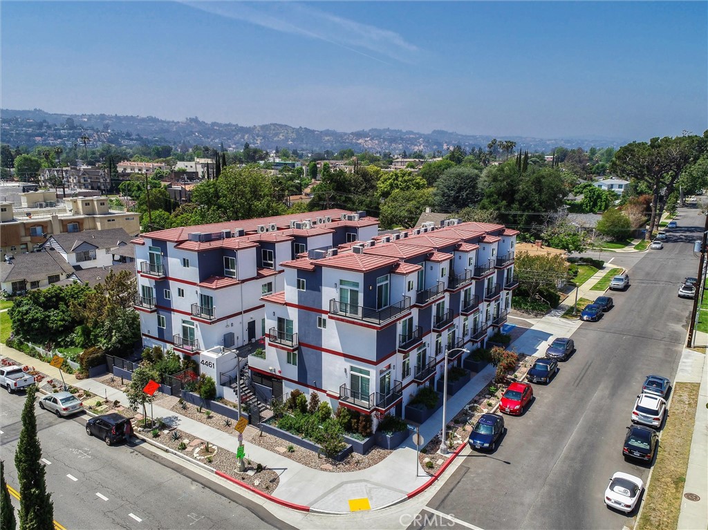4461 Tujunga Avenue #104