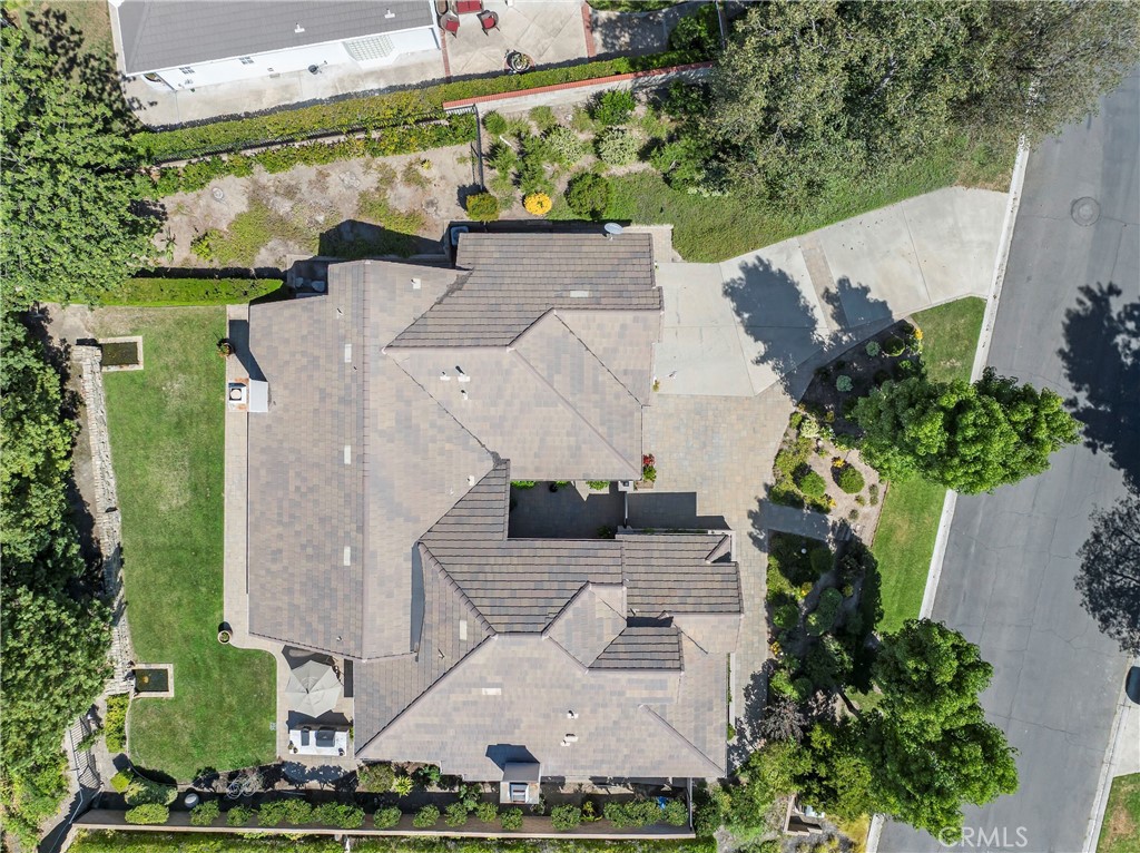 https://media.crmls.org/medias/5496397a-2a5d-4c07-87d7-cef3c6a961e3.jpg?preset=X-Large