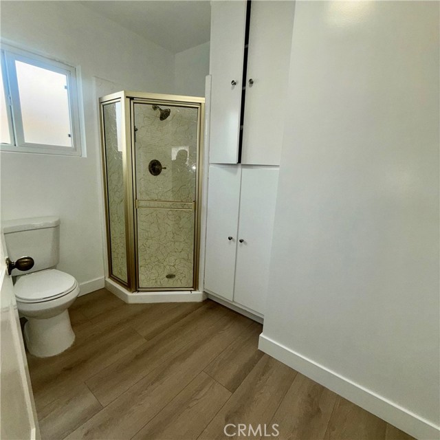 Detail Gallery Image 13 of 25 For 7407 Dunfield, Los Angeles,  CA 90045 - 3 Beds | 2 Baths