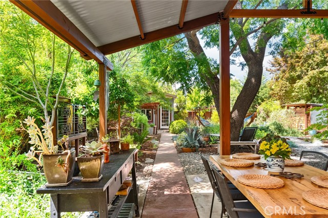 466 E 2nd Avenue, Chico CA: https://media.crmls.org/medias/54971327-4020-48b6-9dca-367b4dd9d1f0.jpg