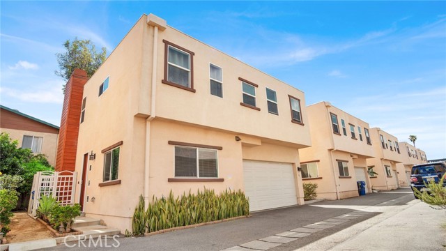 Detail Gallery Image 40 of 45 For 9237 Wakefield Ave #11,  Panorama City,  CA 91402 - 4 Beds | 3/1 Baths