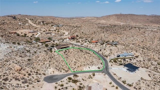 Detail Gallery Image 4 of 13 For 999 Mandarin Rd, Yucca Valley,  CA 92284 - – Beds | – Baths