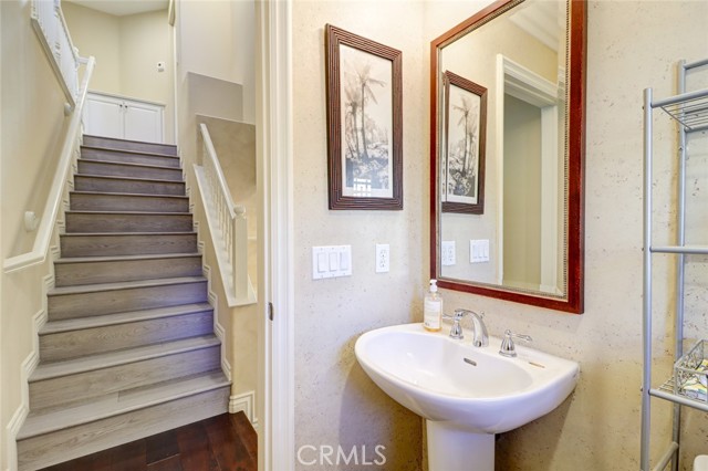 Detail Gallery Image 15 of 45 For 23 Harwick Ct, Ladera Ranch,  CA 92694 - 3 Beds | 2/1 Baths