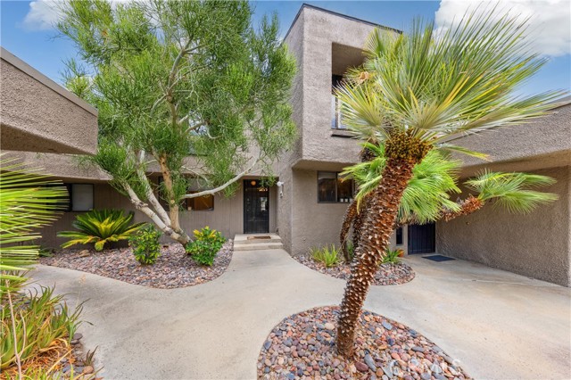 Detail Gallery Image 1 of 1 For 71870 Eleanora Ln, Rancho Mirage,  CA 92270 - 3 Beds | 3 Baths