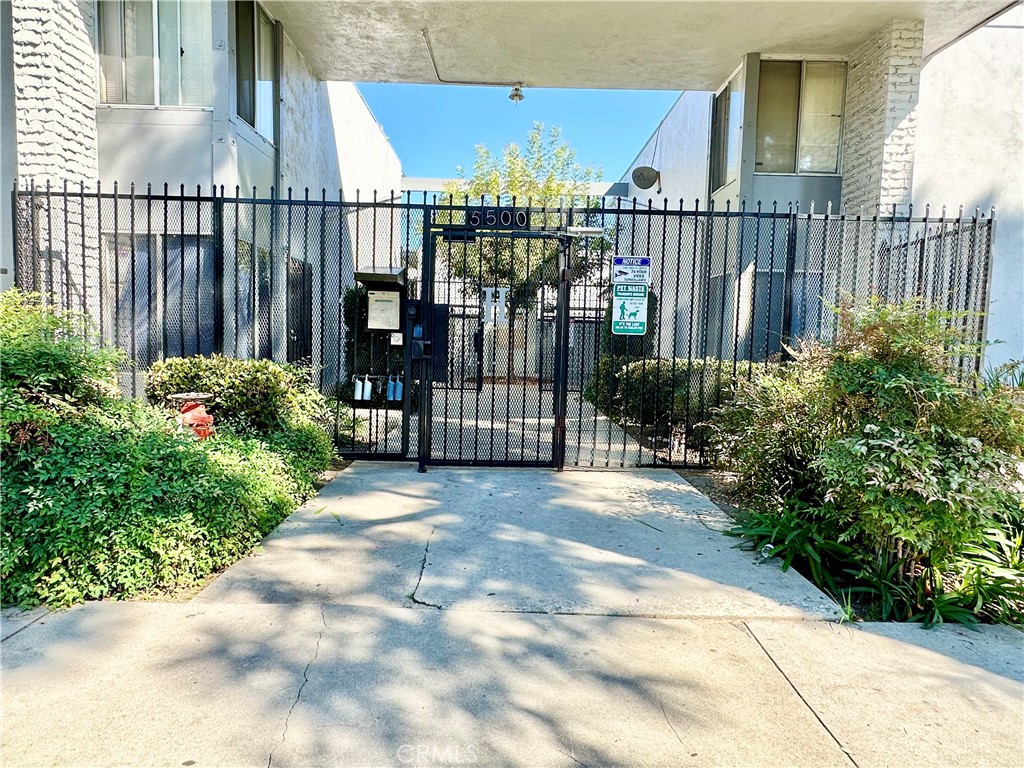 5500 Ackerfield Avenue #502