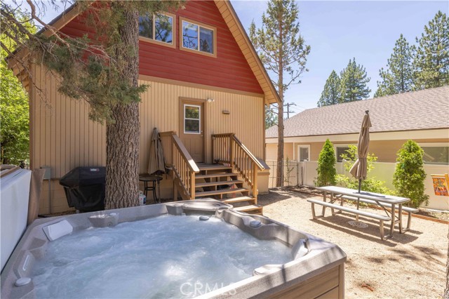 Detail Gallery Image 27 of 29 For 42730 Sonoma Dr, Big Bear Lake,  CA 92315 - 3 Beds | 3 Baths