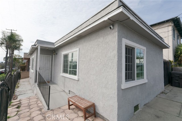 Detail Gallery Image 1 of 1 For 1707 Temple Ave, Long Beach,  CA 90804 - 2 Beds | 1 Baths