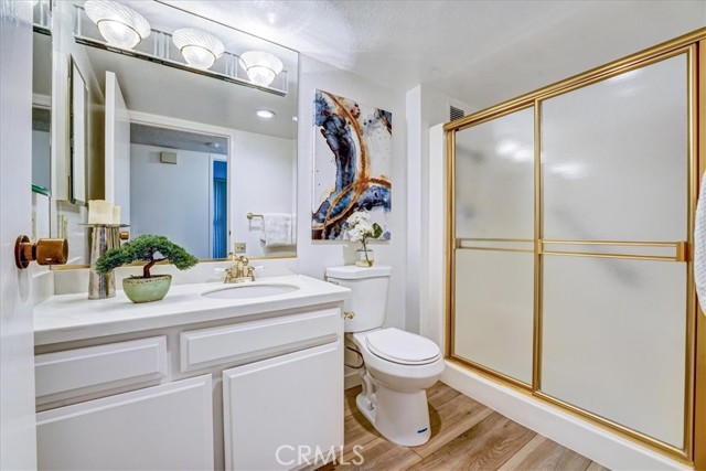 Detail Gallery Image 14 of 35 For 24055 Paseo Del Lago #1302,  Laguna Woods,  CA 92637 - 2 Beds | 2 Baths