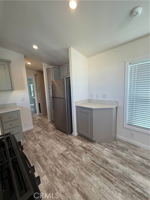 Detail Gallery Image 4 of 9 For 1526 Willow Pass Rd #42,  Pittsburg,  CA 94565 - 1 Beds | 1 Baths