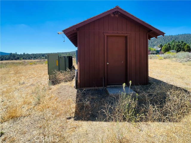 10500 Steinhoff Road, Frazier Park CA: https://media.crmls.org/medias/549cf108-9302-4cb6-8c60-71590bdbbe89.jpg