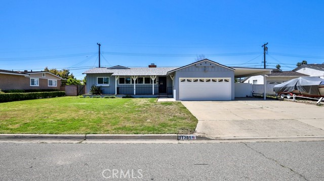 Detail Gallery Image 4 of 54 For 11701 Flamingo Dr, Garden Grove,  CA 92841 - 4 Beds | 2 Baths