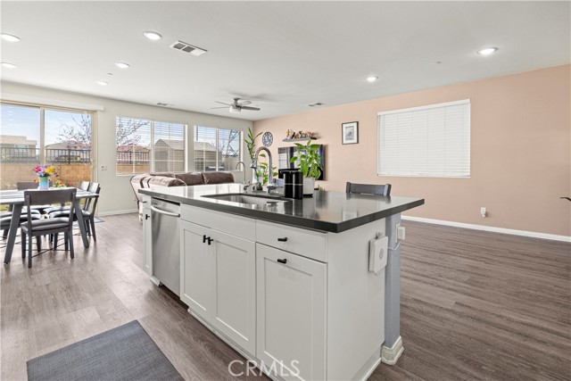 Detail Gallery Image 8 of 54 For 4961 S Monarch Pl, Ontario,  CA 91762 - 4 Beds | 3 Baths