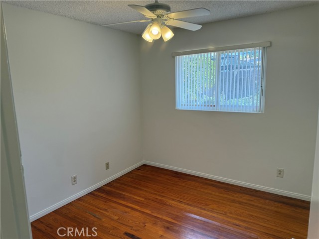 1126 Kings Road, Escondido CA: https://media.crmls.org/medias/549db075-2d05-4d69-b758-a617636306c3.jpg