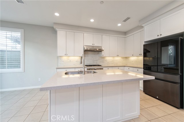 Detail Gallery Image 7 of 24 For 143 Augustine, Irvine,  CA 92618 - 3 Beds | 2/1 Baths