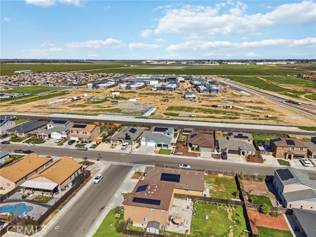 Detail Gallery Image 47 of 51 For 3503 Running Brook, Madera,  CA 93637 - 5 Beds | 2/1 Baths