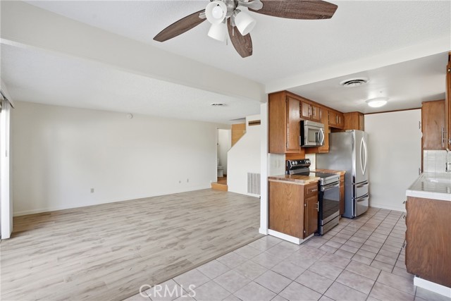 Image 6 of 38 For 1750 Prefumo Canyon  22