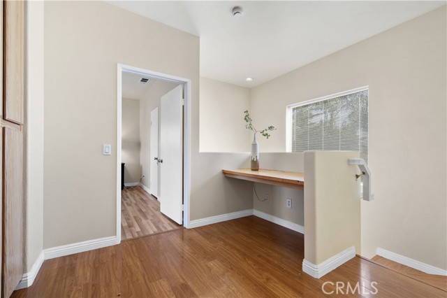 Detail Gallery Image 23 of 39 For 7050 Dinwiddie, Downey,  CA 90241 - 3 Beds | 3 Baths