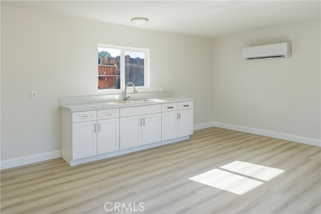 Detail Gallery Image 6 of 22 For 17820 Sycamore St, Hesperia,  CA 92345 - 4 Beds | 5 Baths