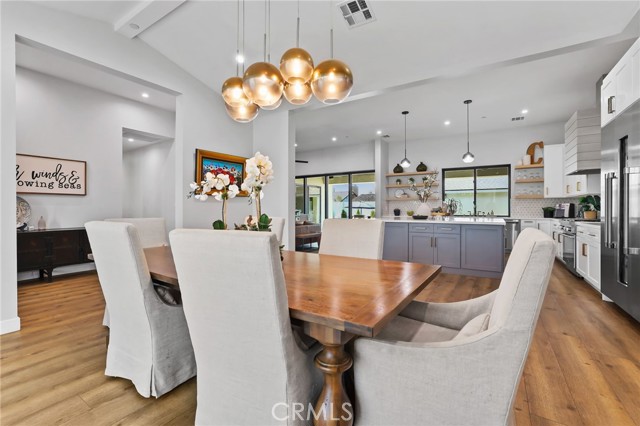 11221 Davenport Road, Rossmoor CA: https://media.crmls.org/medias/54a39d9e-5995-4b11-b15e-649c8dc5441d.jpg