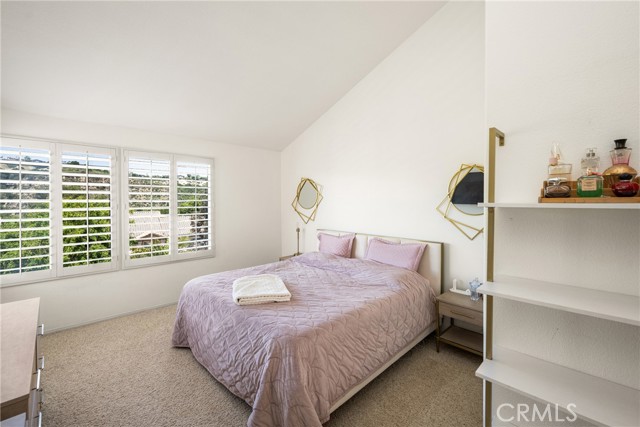 7 Cascada, Rancho Santa Margarita CA: https://media.crmls.org/medias/54a3eeb5-b183-41d0-9e74-547e4b287179.jpg