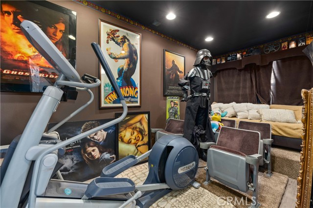 Detail Gallery Image 19 of 29 For 3734 Las Palmas, Palmdale,  CA 93550 - 5 Beds | 3 Baths