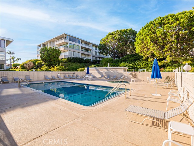 32700 Coastsite Drive, Rancho Palos Verdes, California 90275, 2 Bedrooms Bedrooms, ,2 BathroomsBathrooms,Residential,Sold,Coastsite,SB23181613