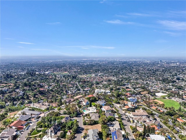 Detail Gallery Image 21 of 26 For 12661 Vista Panorama, Santa Ana,  CA 92705 - – Beds | – Baths