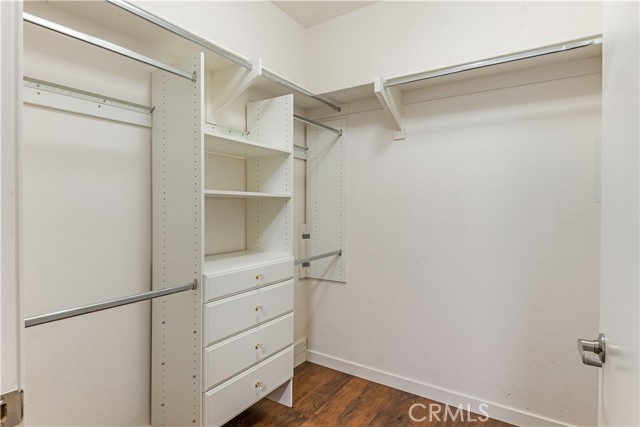 133 The Promenade N, Long Beach CA: https://media.crmls.org/medias/54a60dc6-02c6-403b-bd0f-2220f26dc805.jpg