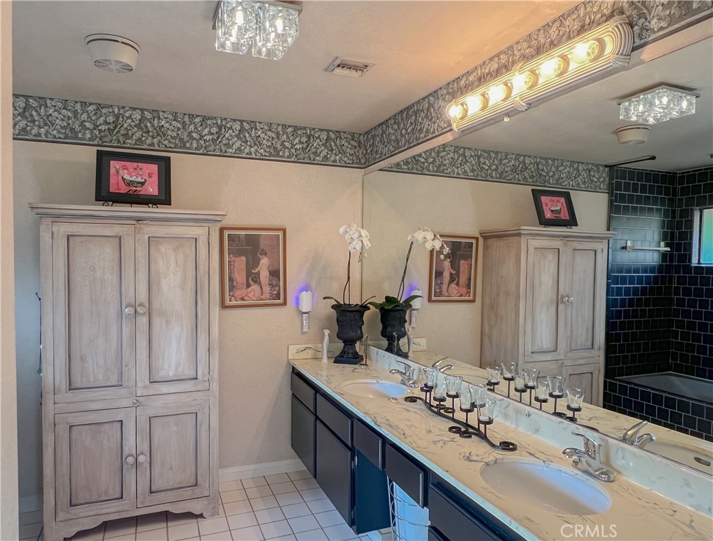 54A6Aee6 6F96 4A40 Ba8B 452Ae1992B9F 2323 E Hills #57, Bakersfield, Ca 93306 &Lt;Span Style='BackgroundColor:transparent;Padding:0Px;'&Gt; &Lt;Small&Gt; &Lt;I&Gt; &Lt;/I&Gt; &Lt;/Small&Gt;&Lt;/Span&Gt;