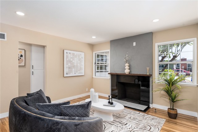 4503 N Glenvina Avenue, Covina CA: https://media.crmls.org/medias/54a6cab7-65a9-4a1d-93ba-a8c354b4c275.jpg