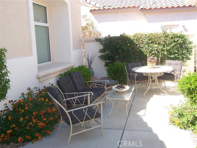 Image 1 of 23 For 35299 Meridia Avenue