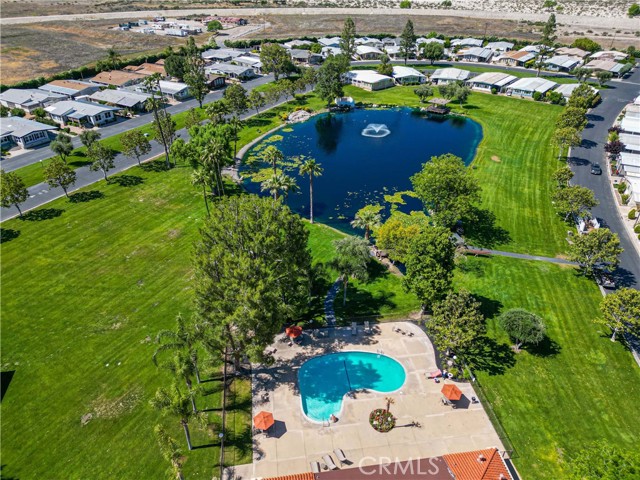 2230 Lake Park Dr, San Jacinto CA: https://media.crmls.org/medias/54a86a30-dd94-46bd-b311-6b7fb9894b48.jpg