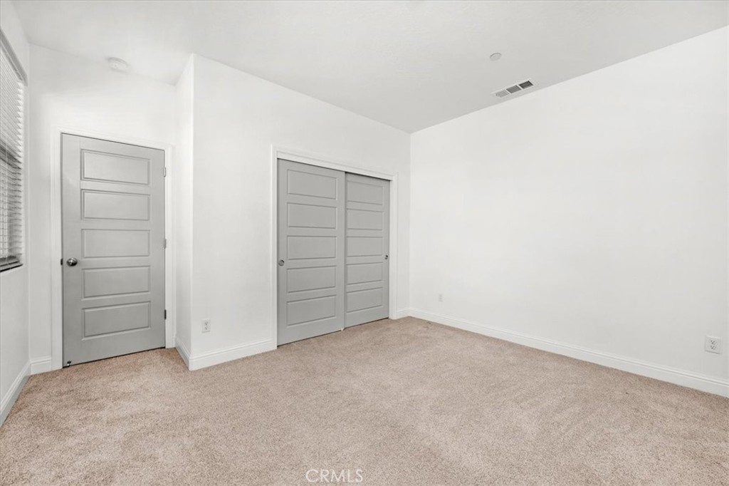https://media.crmls.org/medias/54a907c8-57cf-46e7-bce9-6603c29edc10.jpg?preset=X-Large
