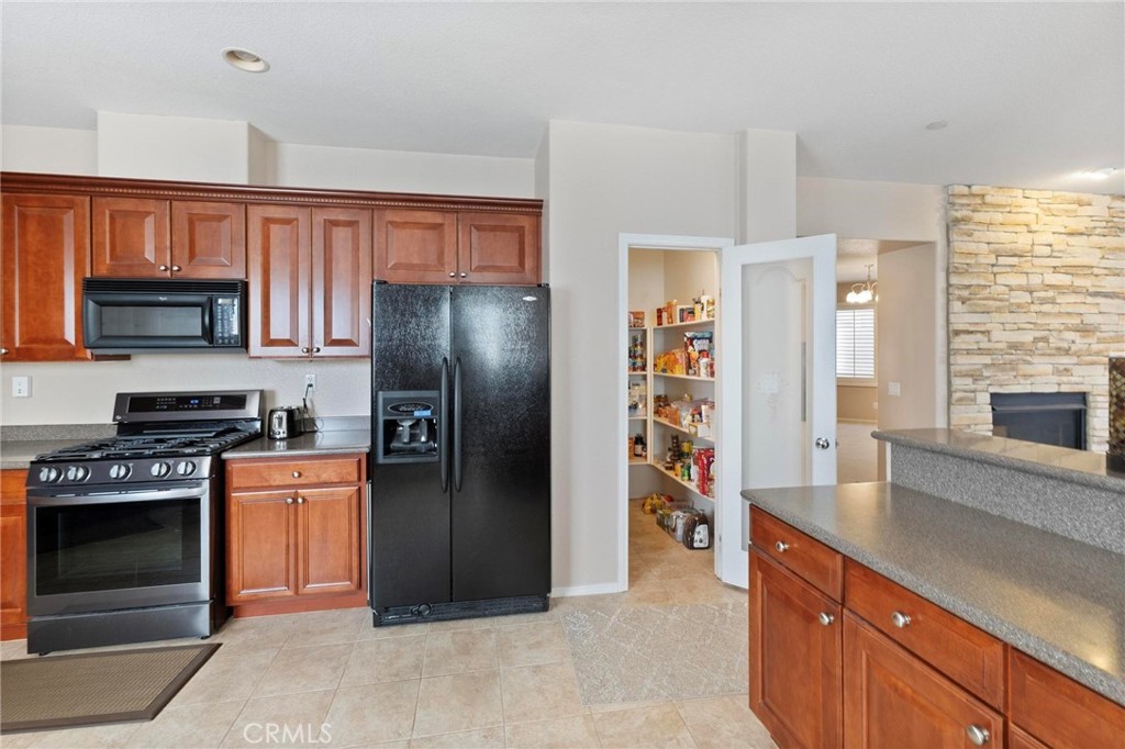 MLS #CV25239567 image #24