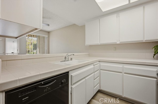 Detail Gallery Image 17 of 43 For 1031 S Palmetto #Q2,  Ontario,  CA 91762 - 2 Beds | 2/1 Baths