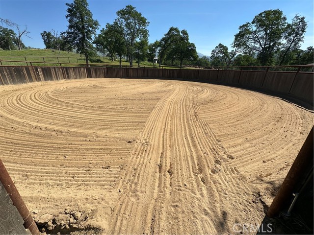 Image 39 of 57 For 5427 Shooting Star Road